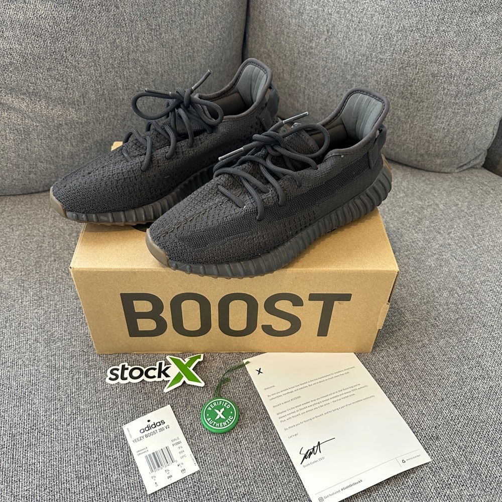 Yeezy Boost 350 V2 Cinder Size 8